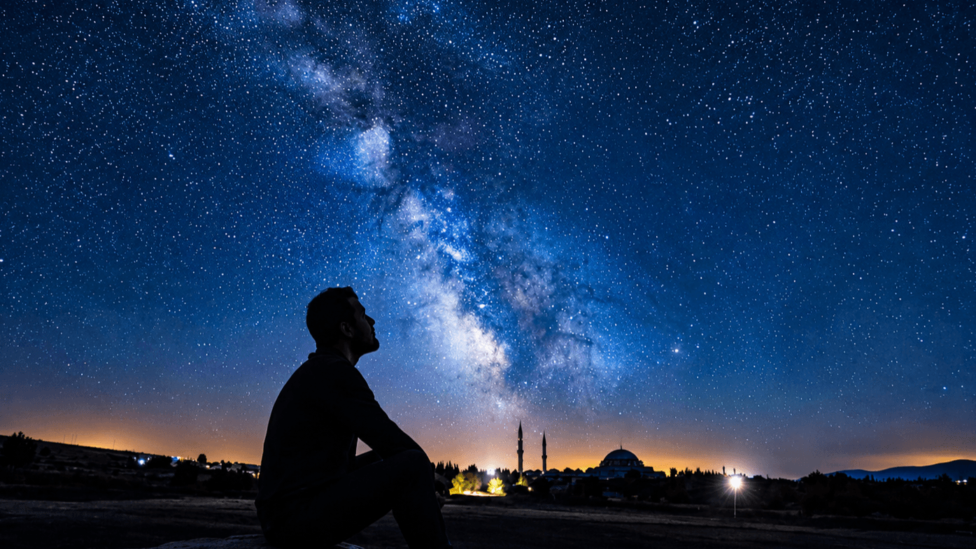 التفكر الكوني بين المعرفة والإيمان